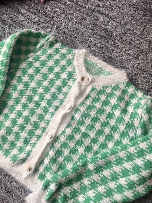 Кофточка теплая хорошая