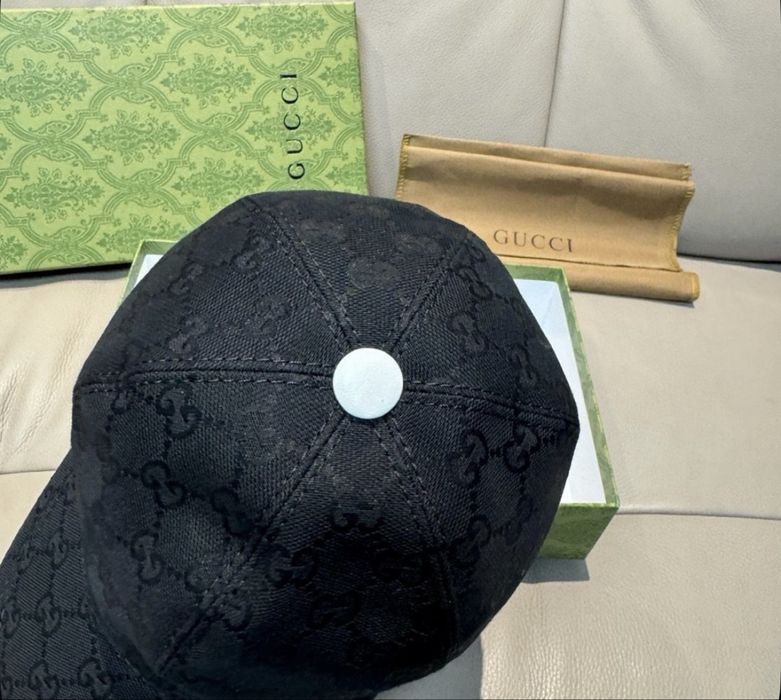 Кепка GUCCI  новая