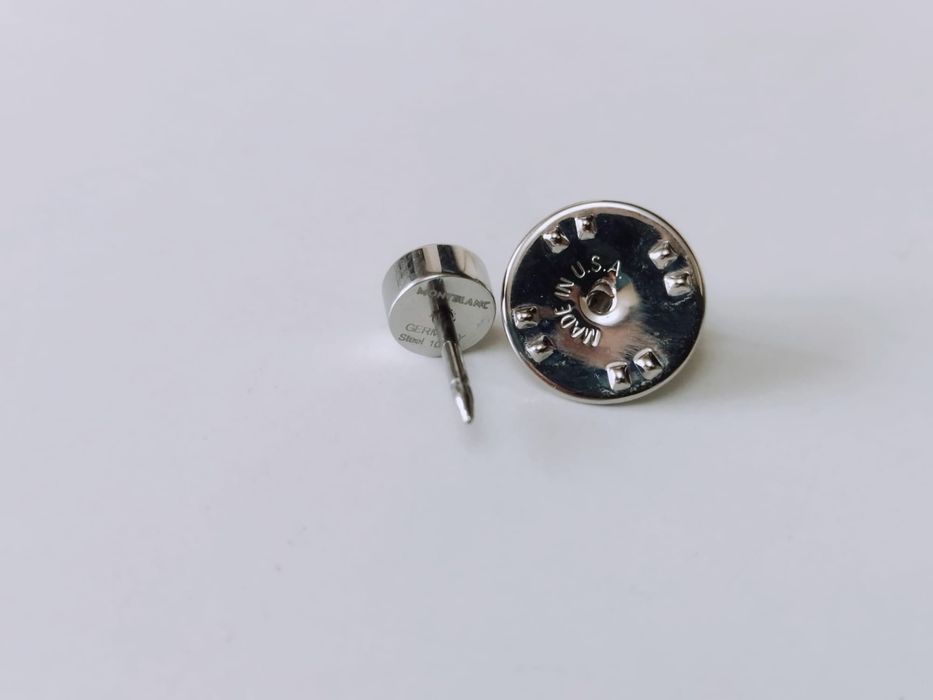 Buton pin camasa Montblanc argintiu