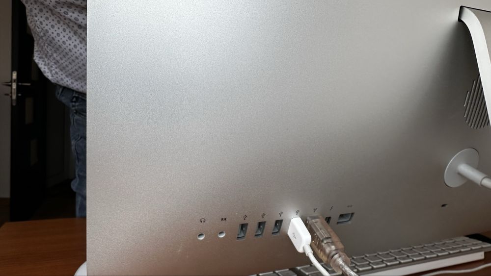 iMac 2011, Intel Core i5, 2,5 GHz, 21.5-inch