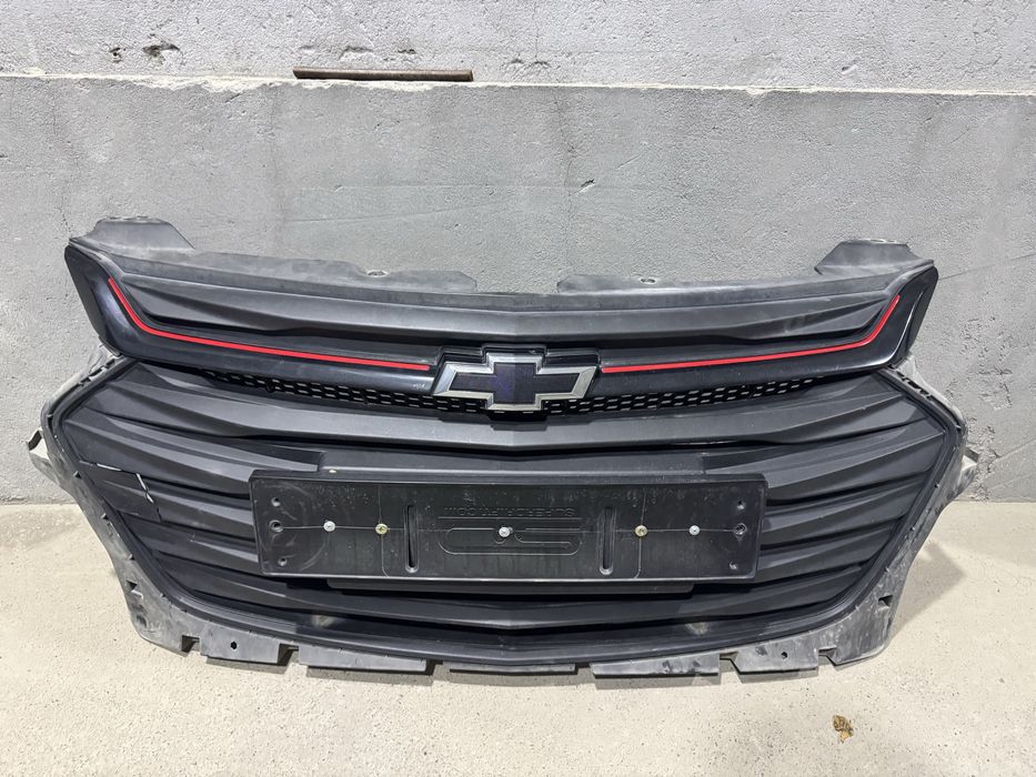 Onix rodnoy kapot, oblisovka, o’ng fara, oldi bamper