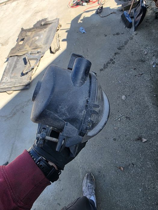 Proiector BMW E90 Non Facelift