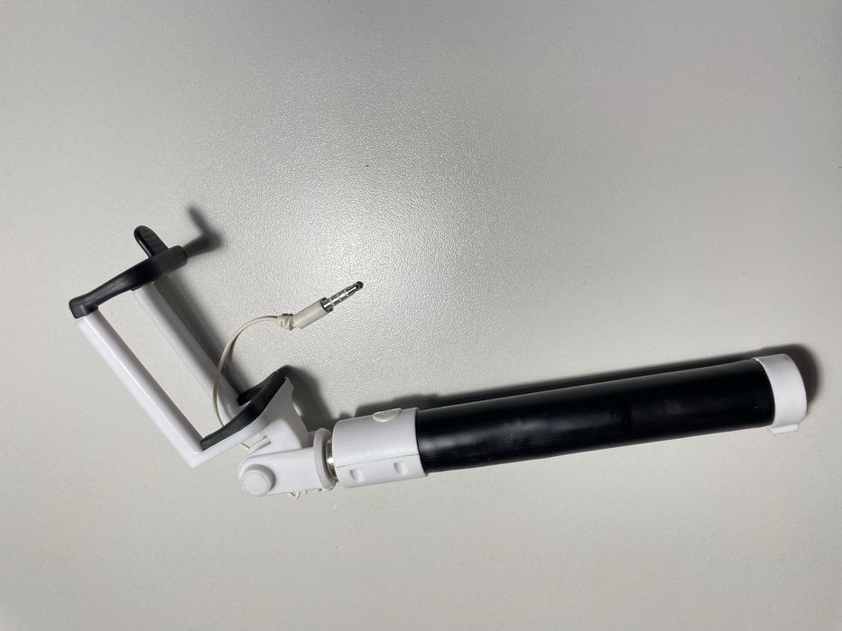 Селфи палка проводная