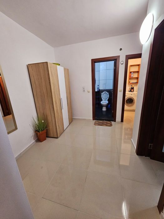 Дава се под наем Двустаен апартамент в Пазарджик, Център - 70 кв.м за 229.5 € - Снимка #1