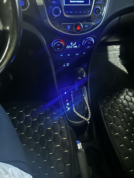 Accent 2015 года