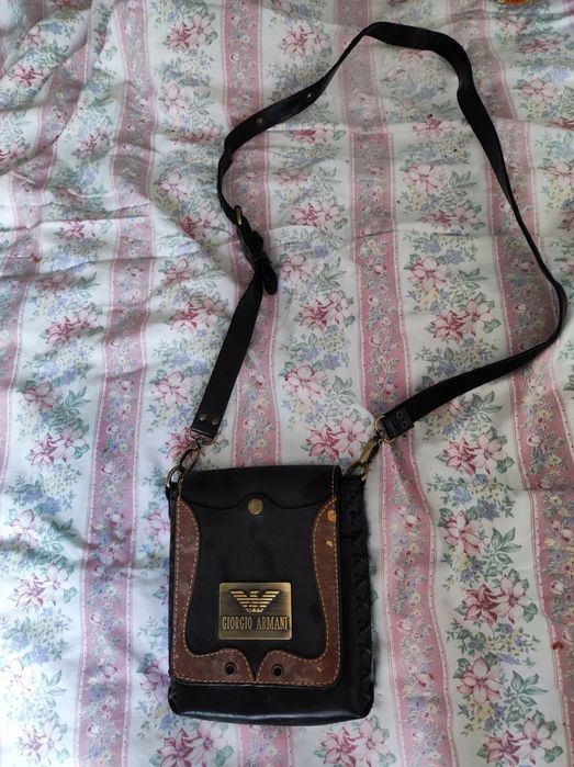 Мъжка кожена чантичка