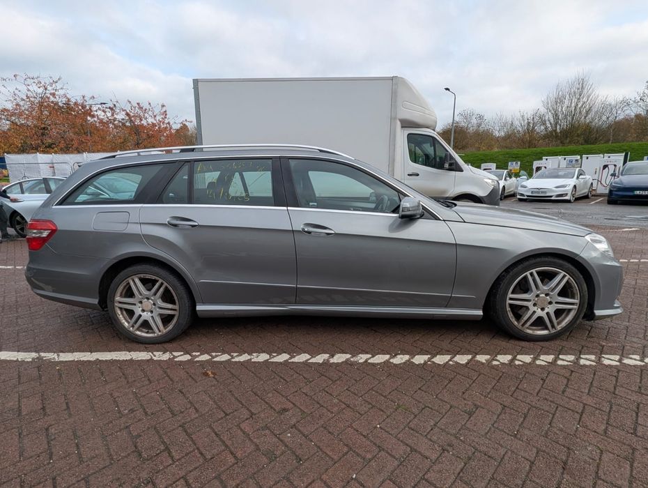 НА ЧАСТИ мерцедес е220 w212 2.2 170к.с за части mercedes E220 w212