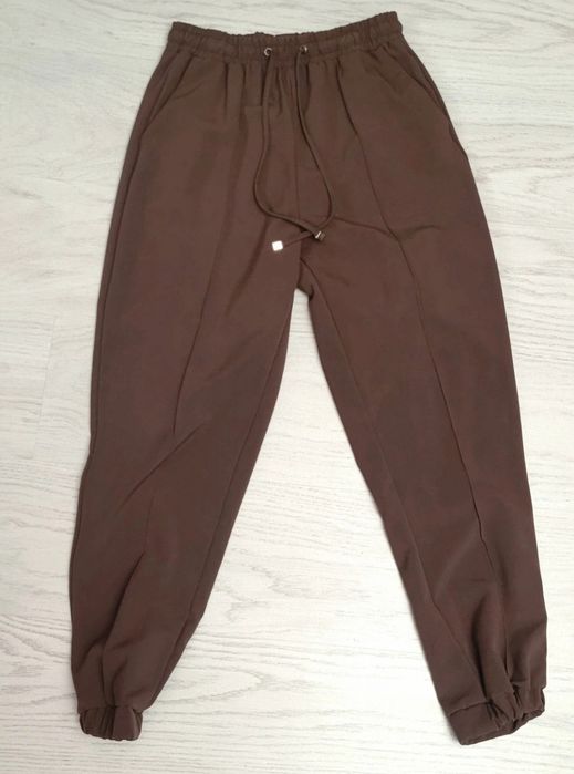 Pantaloni relax fit- Cropp- Marimea M