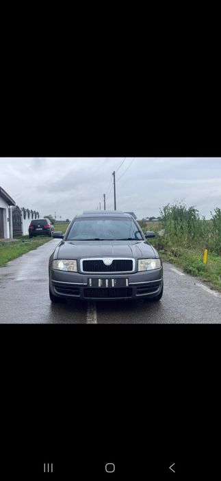 Dezmembrez skoda superb