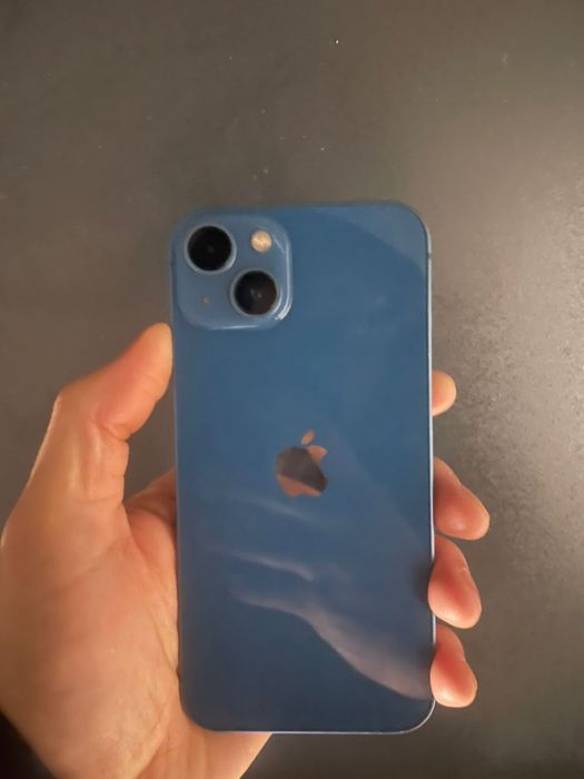 iPhone 13 продам