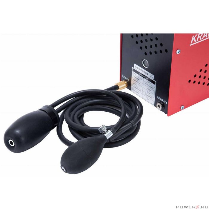 Dispozitiv, detector de fum pentru verificarea scurgerilor in