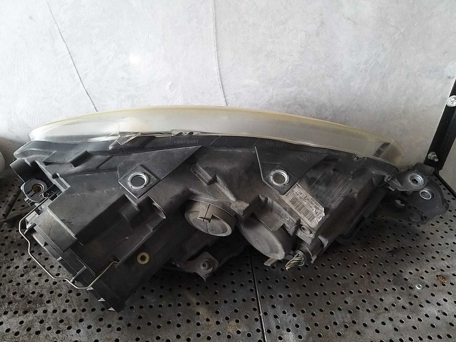 Far stanga vw golf 6 5k 5k1941005p 89319331