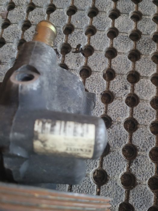 pompa servodirectie renault laguna 1.9 E3