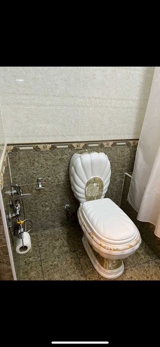 Ц-5 Продается квартира в част. ЖК Алайский рынок метро Абдулла Кадырий