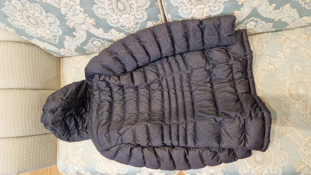 Женская пуховая куртка.