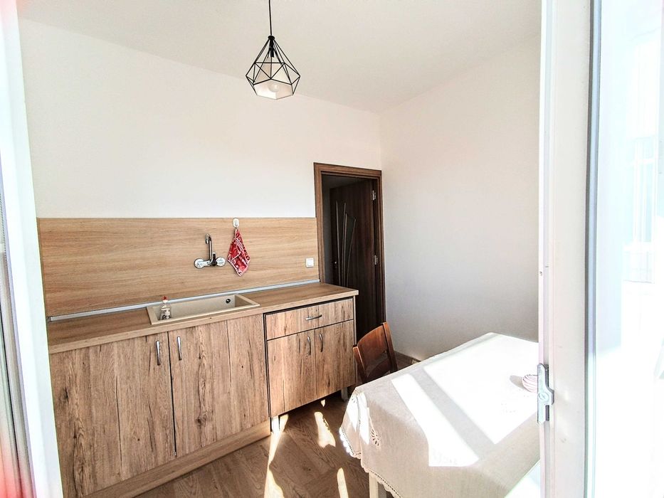 Дава се под наем Двустаен апартамент в Варна, Център - 42 кв.м за 433.5 € - Снимка #4