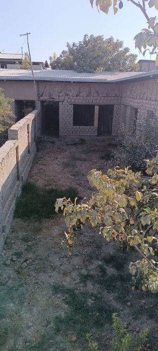 Nzarbekda yer sotiladi