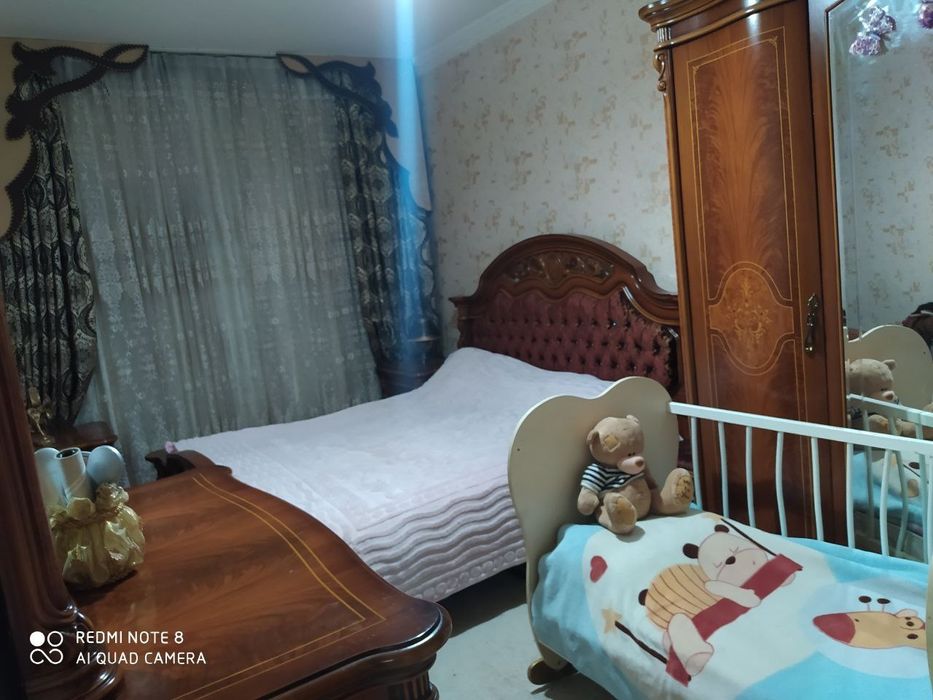 Парк Бобура продам 4 комнатную