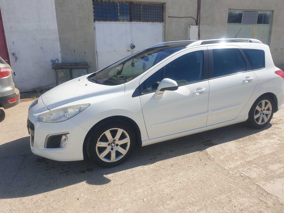PEUGEOT 308 2013