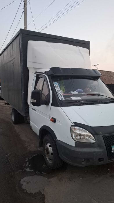 Продам газель тентованную