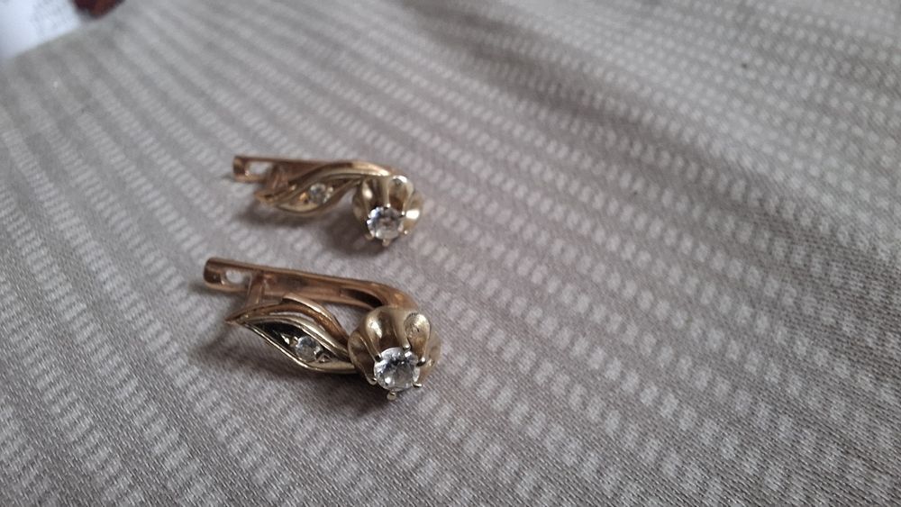 тилла сирга 585°проба.