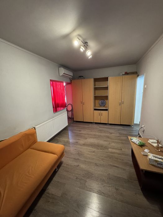 Închiriez Garsoniera Confort 1 Micalaca + Loc de Parcare