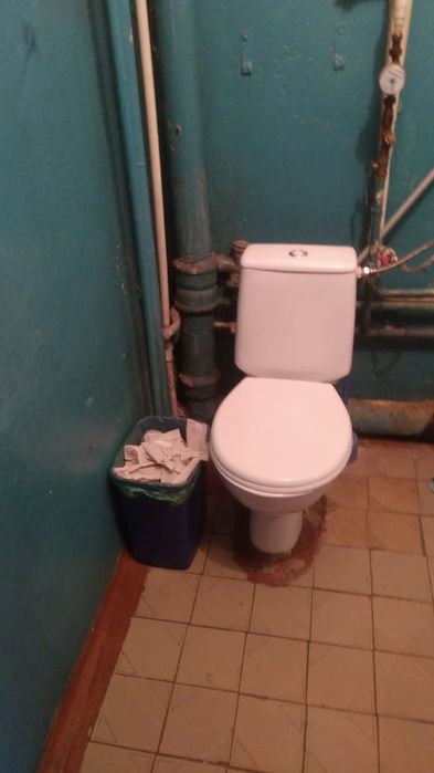 Сдам 1 ком общягу