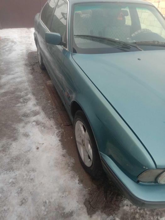 продам бмв 520  е  34