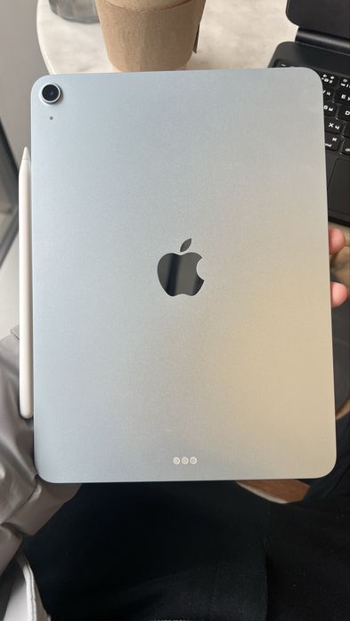 IPAD Air M3 + Apple pencil + keyboard