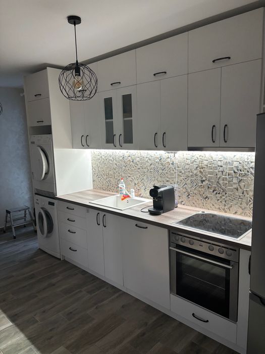 Отдавам апартамент под наем!