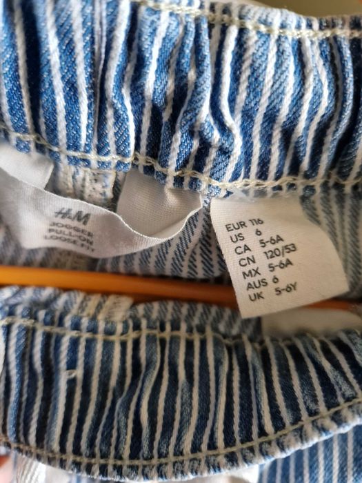 Blugi H&M marimea 116cm