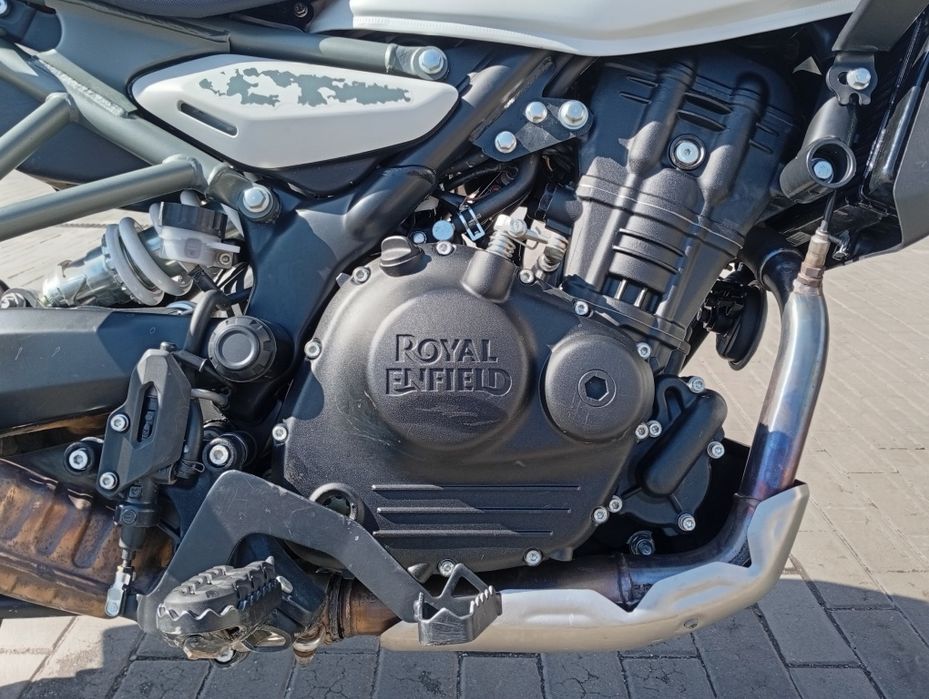 Vând Royal Enfield Himalayan 450