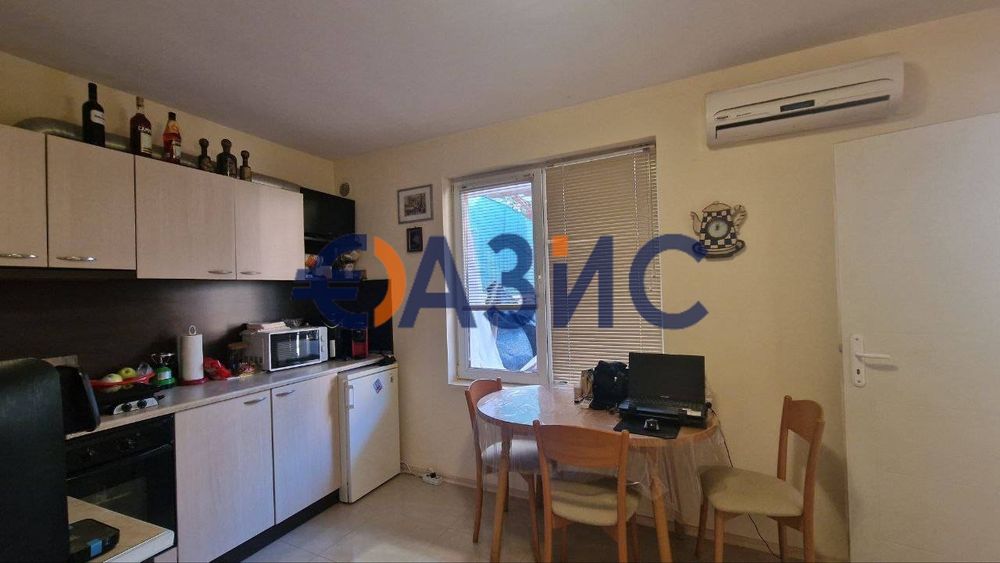 Продава се Двустаен апартамент в Несебър - 41 кв.м за 1586 €/кв.м - Снимка #2