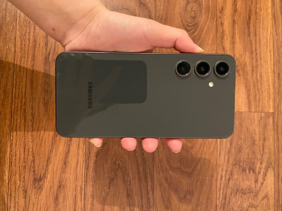 Samsung s24 FE 128gb