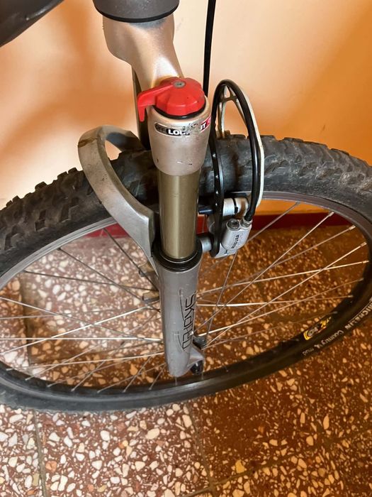 Mountain bike cube Aluminium hidraulic de26 fb