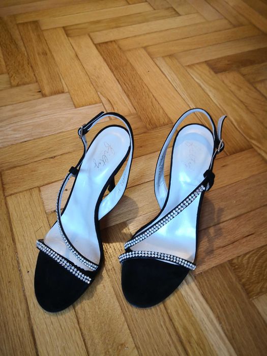 Sandale elegante de piele intoarsa