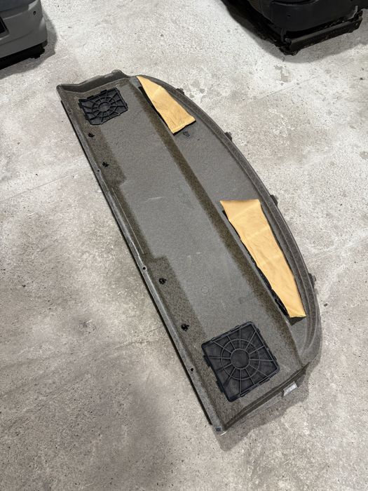 Задняя полка на BMW e36