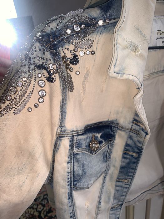 Джинсовая курточка размер. M. Турция.