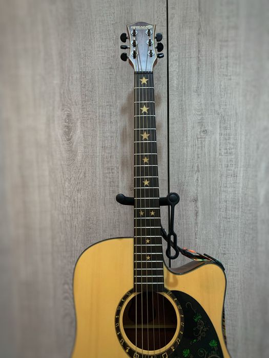 Dream-Maker Korea электро-акустическая титара