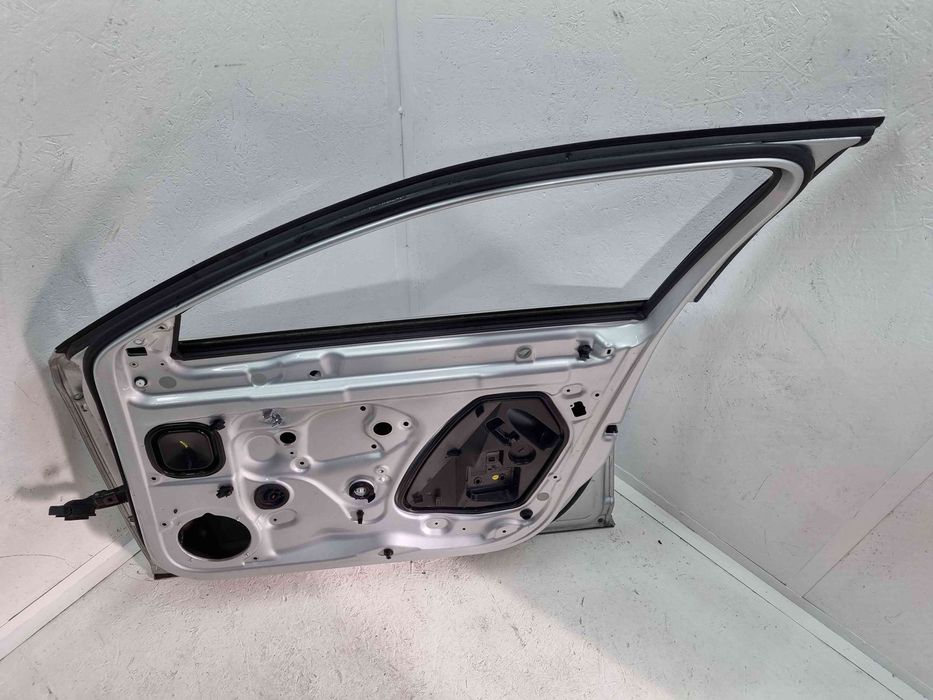 Usa dreapta fata Skoda Superb III (3V3) [Fabr 2015-prezent] LA7W