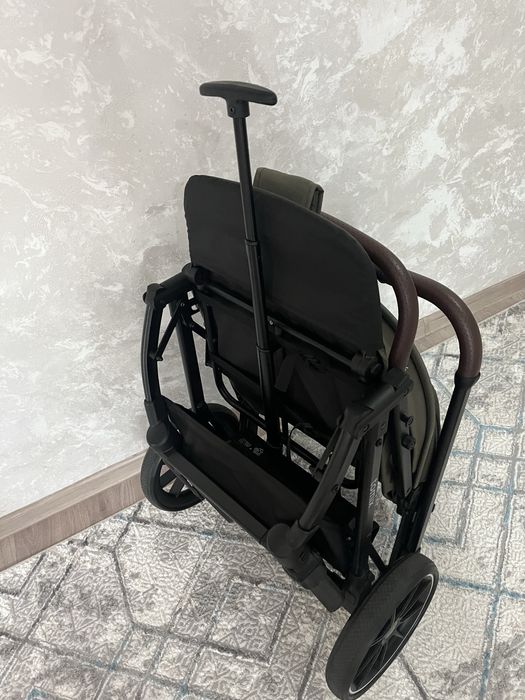 Прогулочная коляска TOMIX Kelly всесезонная