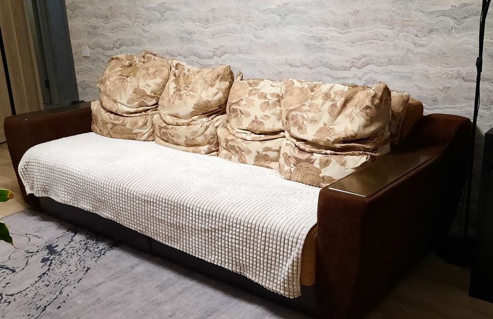 Продам диван раскладной