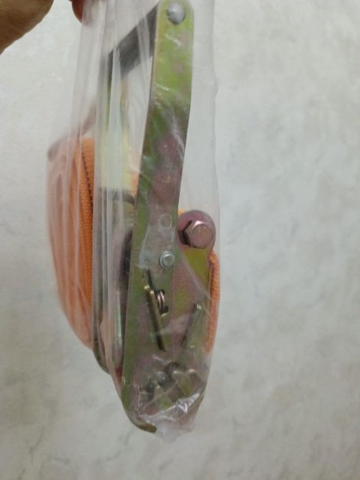 Стяжной ремень новый