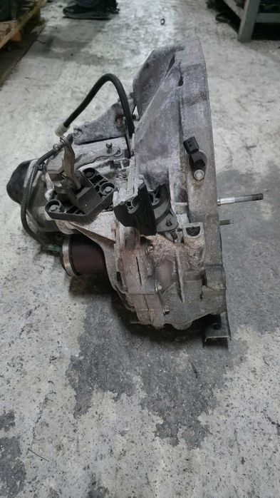 Скоростна кутия за Renault Modus 1.5dCi / Рено Модус 2012г.