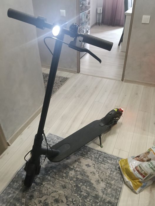 Trotinetă electrica Xiaomi pro 2