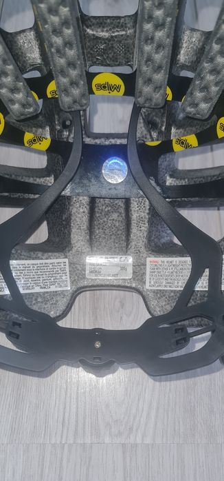 Велошлем Giant Rail SX Mips