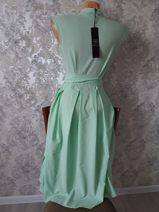 Продам  платье 44 размер Турция