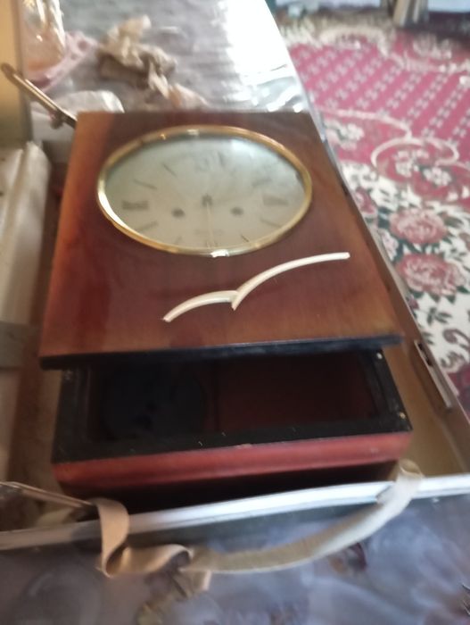 Часы антиквариат