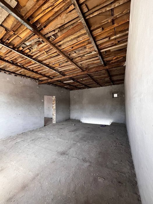 Урган шахар боги эрам туйхонаси ёнидаги нотурар бино сотилади