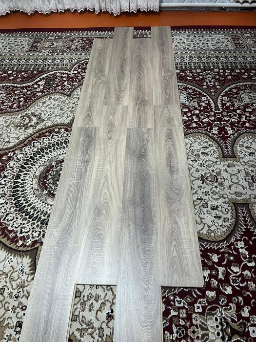 Паркет кронастар